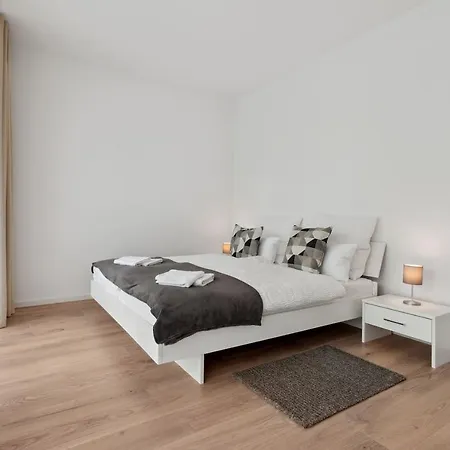 Am Nordpark, Klinik-uni-nah * Ερφούρτη