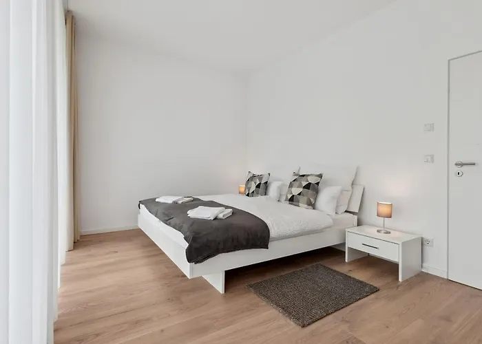 Am Nordpark, Klinik-uni-nah * Erfurt